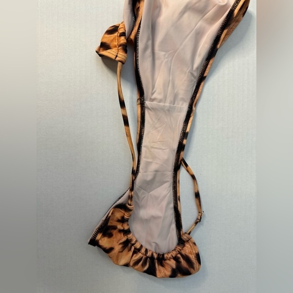 We Are HAH Never Worn Animal Print High Raise Ultra Cheeky Bikini Bottom Large - Picture 8 of 8
